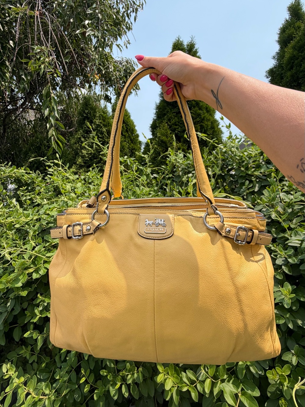 Coach Madison Kara Butter Yellow Pebbled Leather Carryall Satchel Shoulder Bag